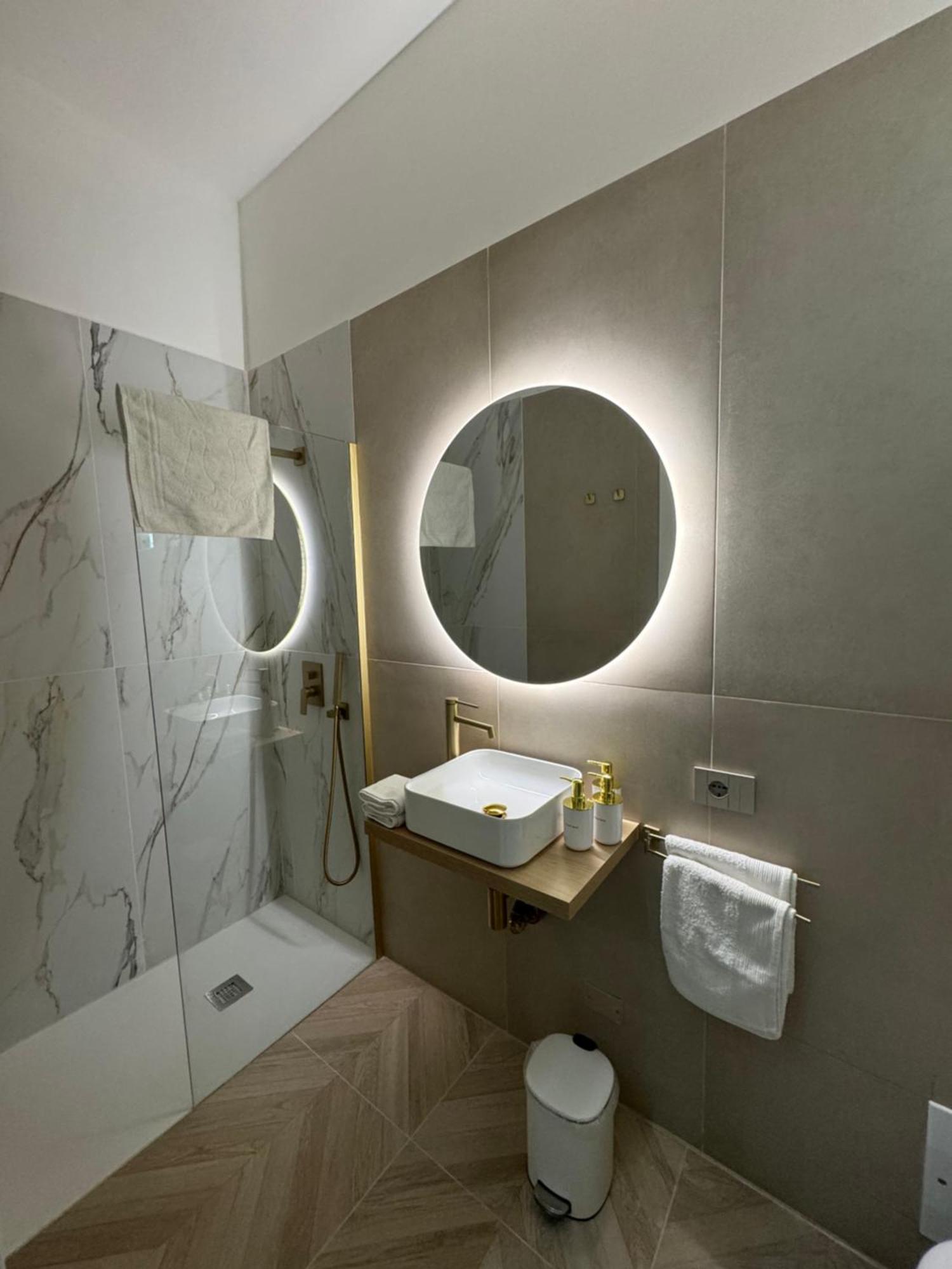 Napolion - Luxury Apartment エクステリア 写真